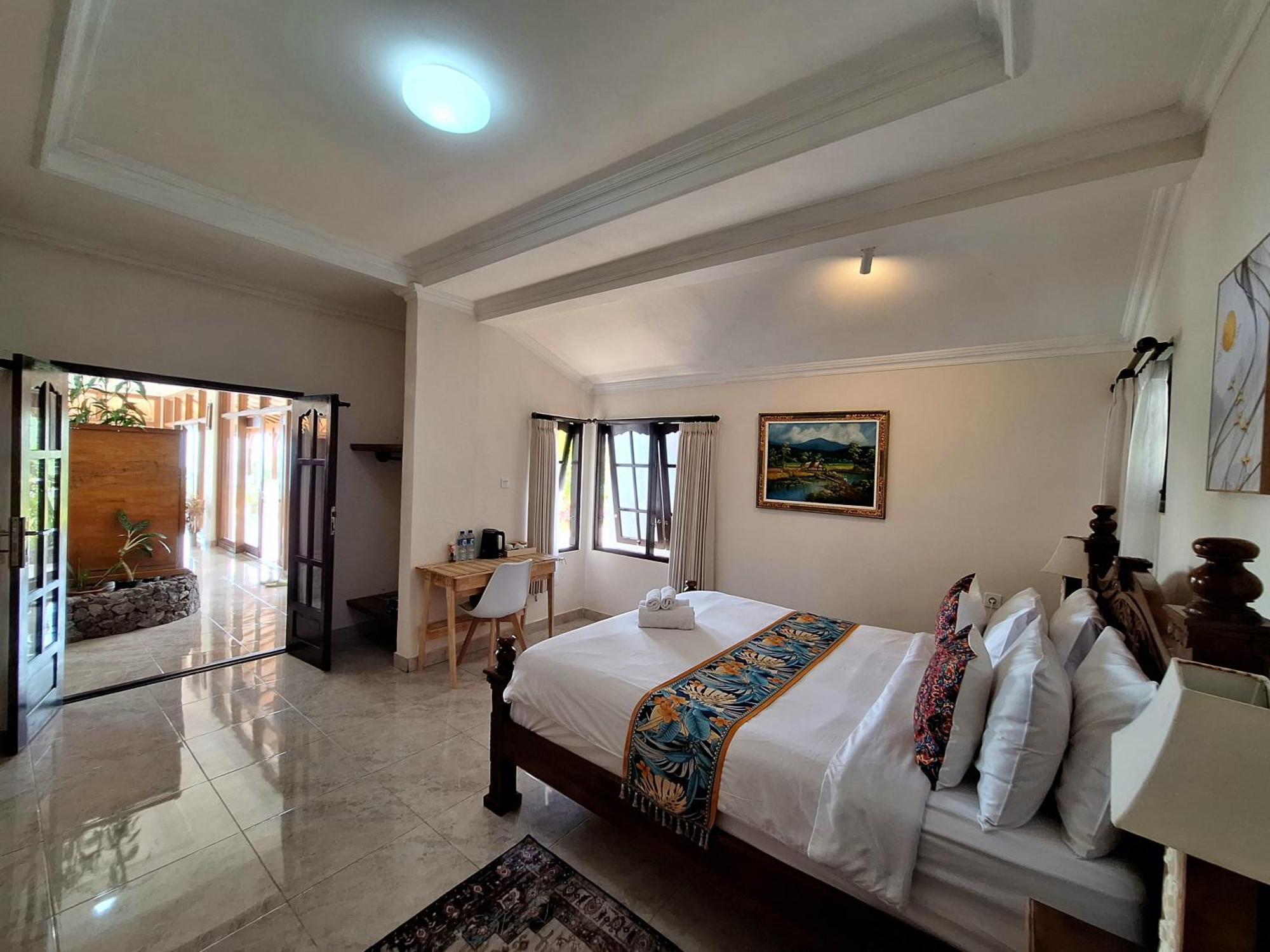 Manigelang Villa Munduk Habitación foto